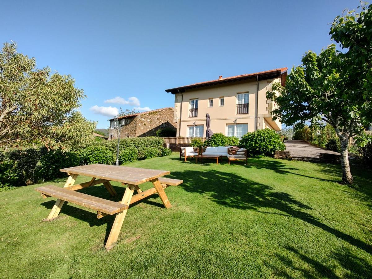 Apartamentos Corona 柯米拉斯 外观 照片