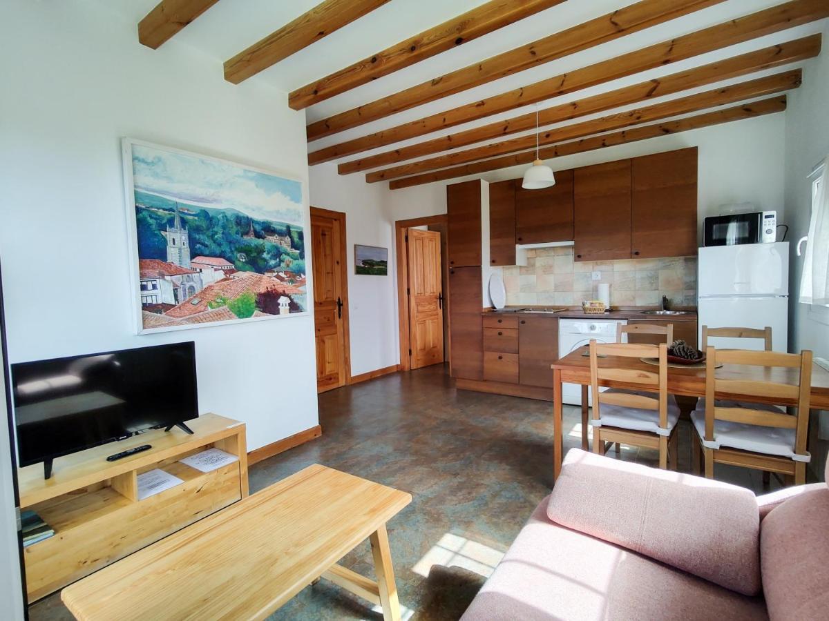 Apartamentos Corona 柯米拉斯 外观 照片