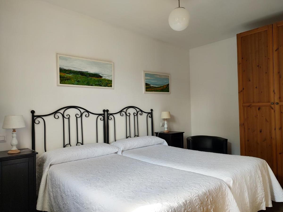 Apartamentos Corona 柯米拉斯 外观 照片