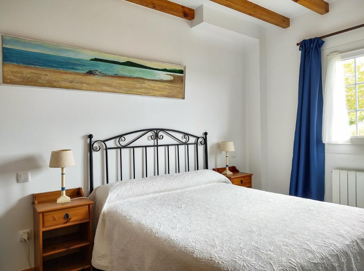 Apartamentos Corona 柯米拉斯 外观 照片