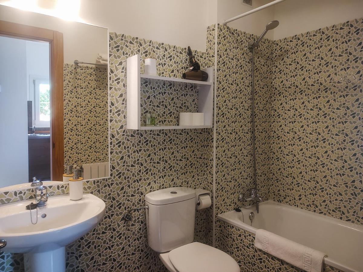 Apartamentos Corona 柯米拉斯 外观 照片