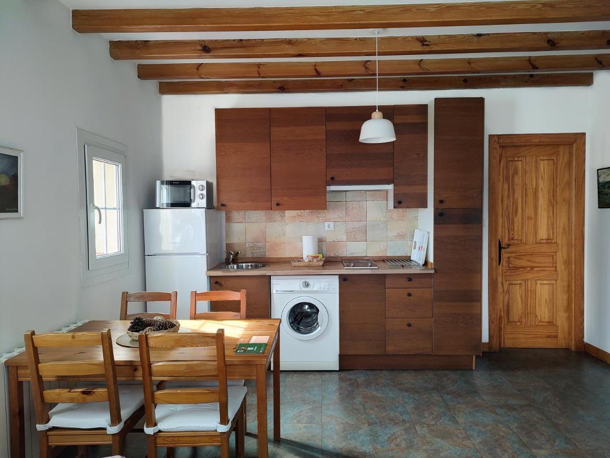 Apartamentos Corona 柯米拉斯 外观 照片